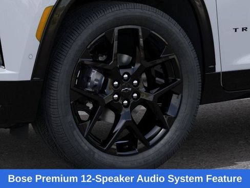 New 2026 Chevrolet Traverse RS w/ LPO, Floor Liner Package AWD/4WD image 10