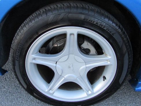 Used 2000 Ford Mustang GT RWD image 14