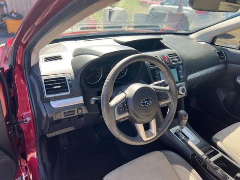 Used 2017 Subaru Crosstrek 2.0i Premium AWD/4WD image 18