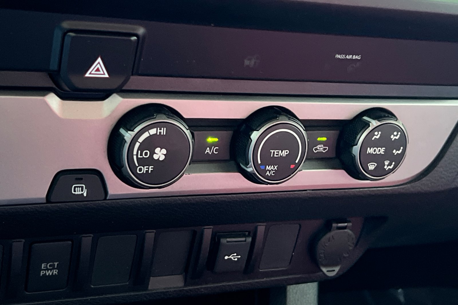 Used 2020 Toyota Tacoma SR w/ SX Package RWD image 20