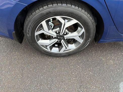 Used 2021 Kia Forte LXS FWD image 36