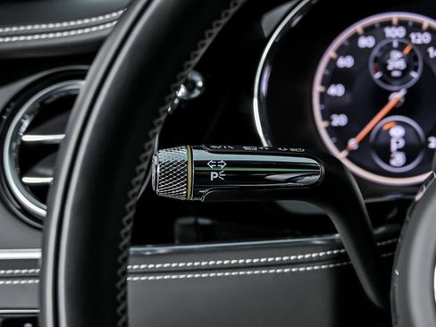 Used 2022 Bentley Flying Spur V8 AWD/4WD image 29