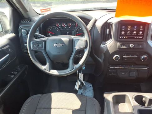 Used 2022 Chevrolet Silverado 1500 Custom w/ Rally Edition AWD/4WD image 9
