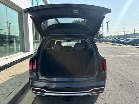 Used 2021 Kia Sorento EX FWD image 23