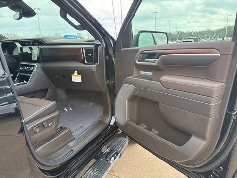 New 2026 GMC Sierra 1500 Denali w/ Technology Package AWD/4WD image 53