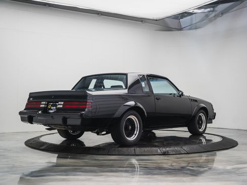 Used 1987 Buick Regal Coupe RWD image 5