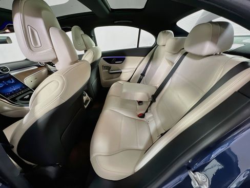 Used 2024 Mercedes-Benz C 300 4MATIC Sedan image 26