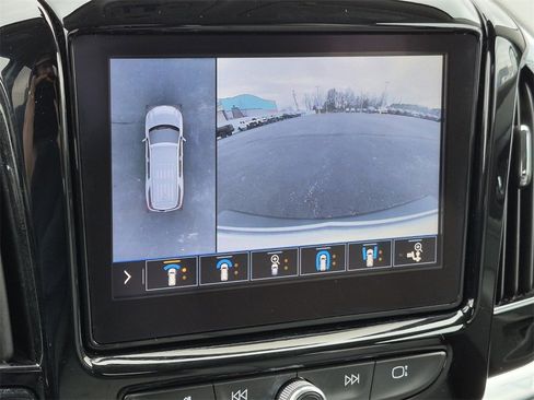 Used 2021 Chevrolet Traverse Premier w/ LPO, Floor Liner Package image 26