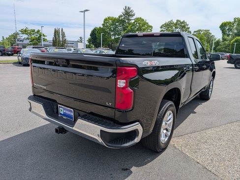 Used 2023 Chevrolet Silverado 1500 LT AWD/4WD image 6