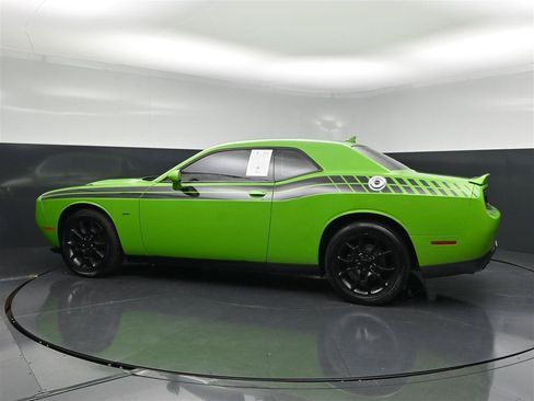 Used 2017 Dodge Challenger GT w/ GT Interior Package AWD/4WD image 8