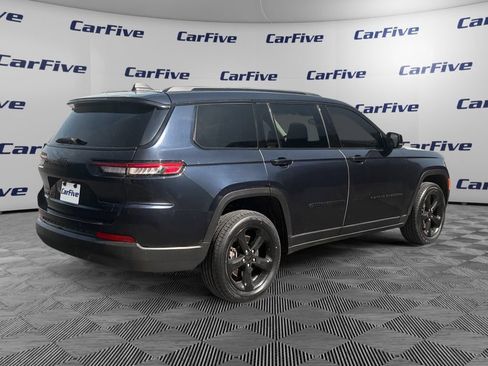 Used 2023 Jeep Grand Cherokee L Limited w/ Black Appearance Package AWD/4WD image 5