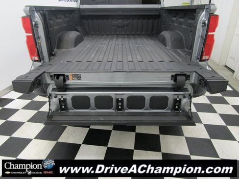 Certified 2025 Chevrolet Silverado 2500 High Country w/ High Country Premium Package image 26