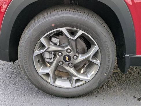 New 2026 Chevrolet Trax LT w/ Driver Confidence Package image 28