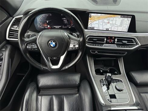 Used 2021 BMW X5 sDrive40i w/ Premium Package image 12