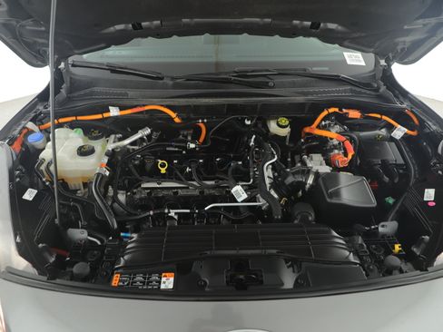 Certified 2022 Ford Escape SE image 5