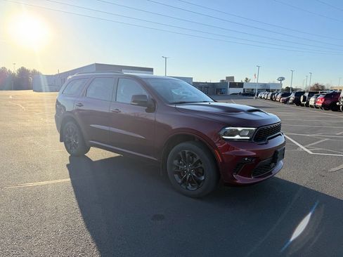 Used 2023 Dodge Durango GT AWD/4WD image 1