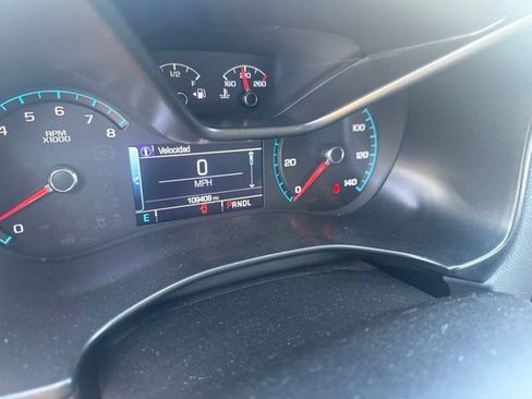 Used 2018 Chevrolet Colorado Z71 AWD/4WD image 12