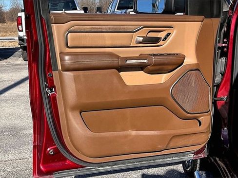 Used 2019 RAM 1500 Limited image 21