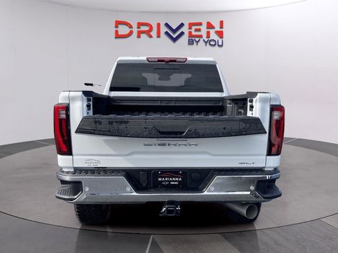 New 2026 GMC Sierra 2500 SLT w/ SLT Premium Package image 5