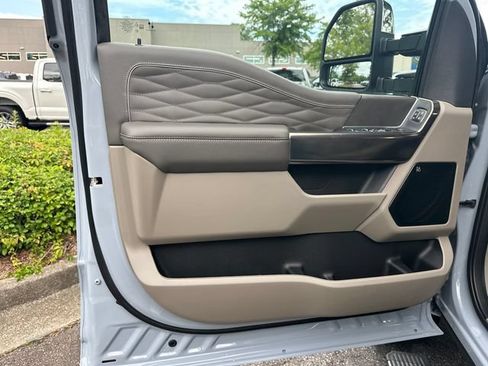 New 2026 Ford F350 Platinum w/ Platinum Plus Package AWD/4WD image 11