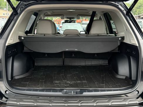 Used 2019 Subaru Forester Limited AWD/4WD image 35