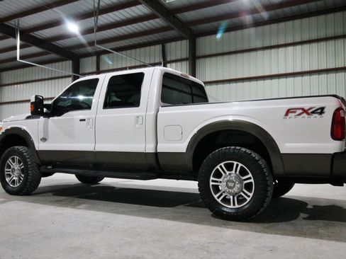 Used 2016 Ford F250 King Ranch w/ FX4 Off-Road Package image 7