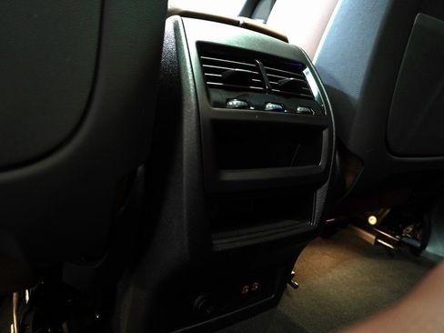 Used 2026 BMW X5 xDrive40i w/ Executive Package image 14