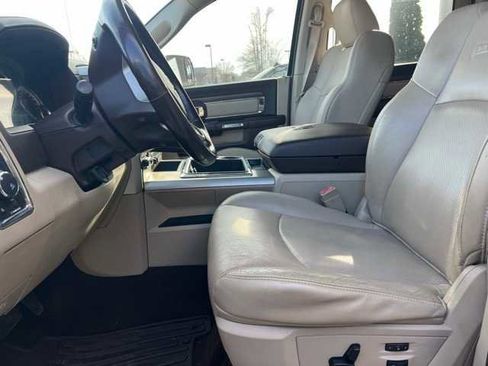 Used 2014 RAM 3500 Laramie image 7