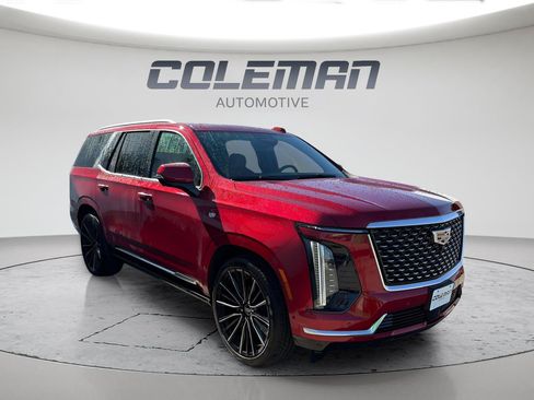 Used 2025 Cadillac Escalade Premium Luxury w/ Touring Package AWD/4WD image 7