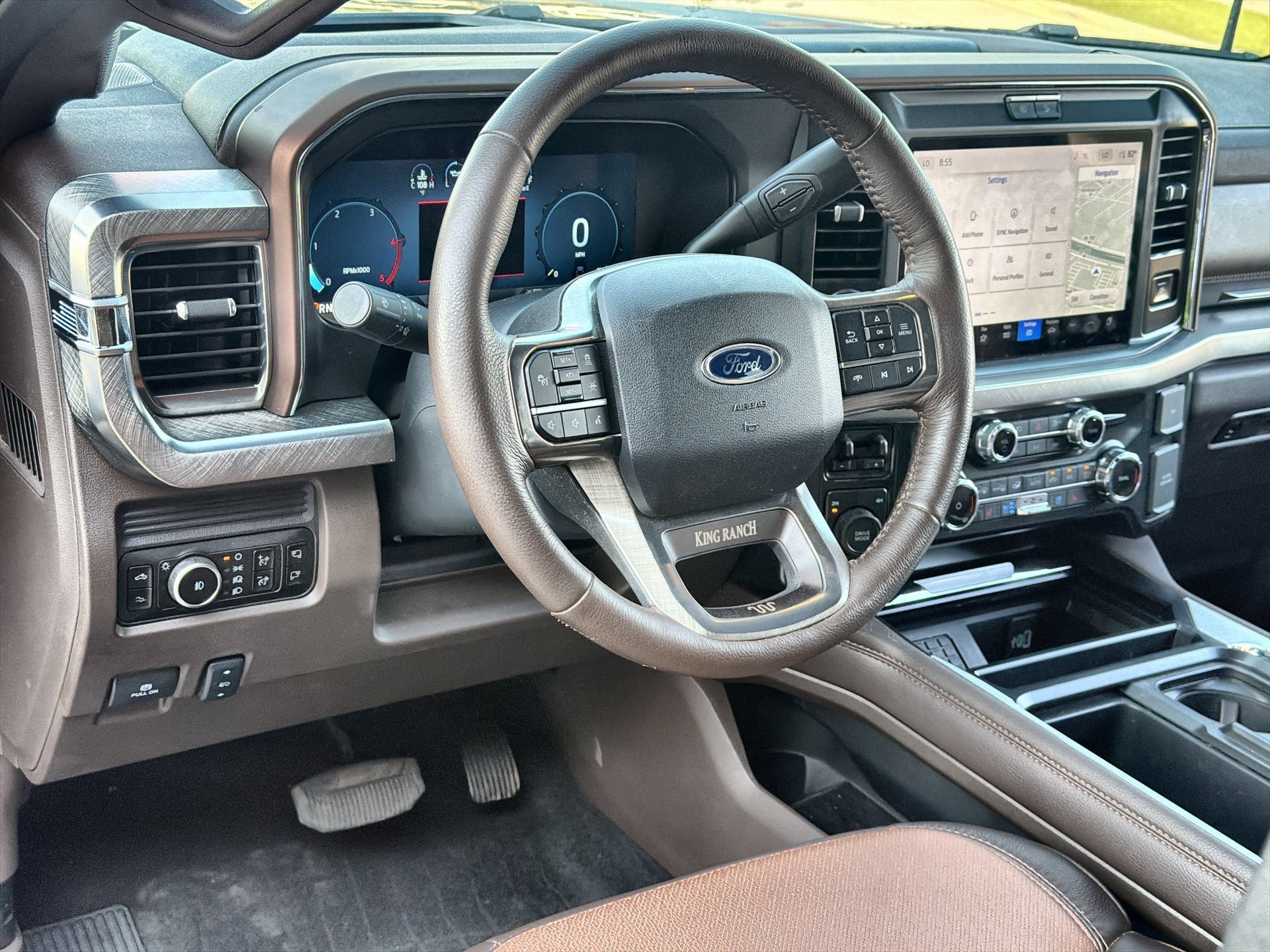 Certified 2025 Ford F250 King Ranch AWD/4WD image 14