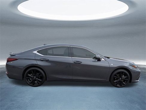 Certified 2023 Lexus ES 350 F Sport w/ Accessory Package (Z2) image 3