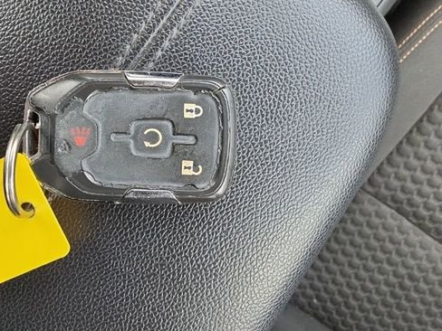 Used 2019 GMC Terrain SLE image 19