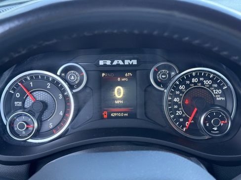 Used 2024 RAM 2500 Big Horn image 27