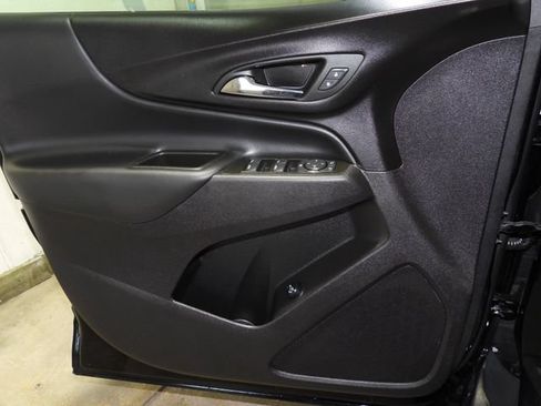 Used 2024 Chevrolet Equinox LT w/ LPO, Floor Liner Package FWD image 23