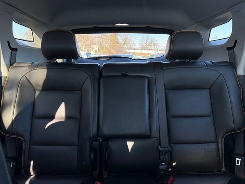 Used 2023 GMC Terrain AT4 AWD/4WD image 36
