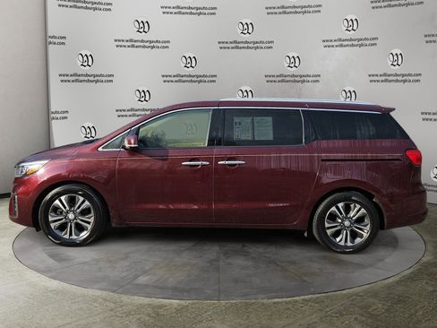 Used 2020 Kia Sedona SX image 2