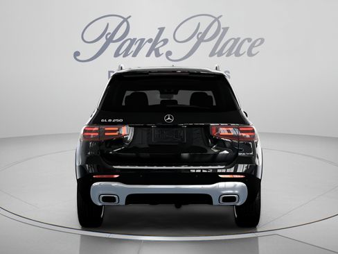 Certified 2026 Mercedes-Benz GLB 250 image 15