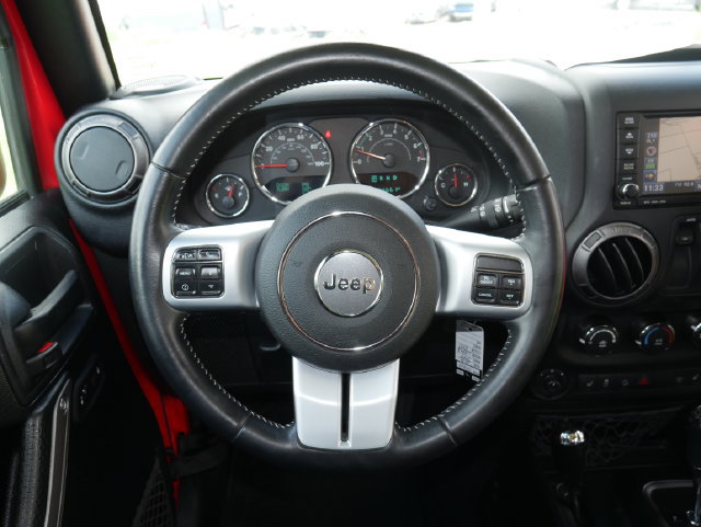 Used 2018 Jeep Wrangler Sport AWD/4WD image 14