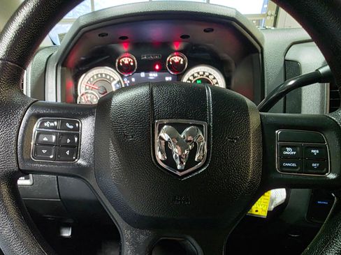 Used 2017 RAM 3500 Tradesman w/ Chrome Appearance Group image 27