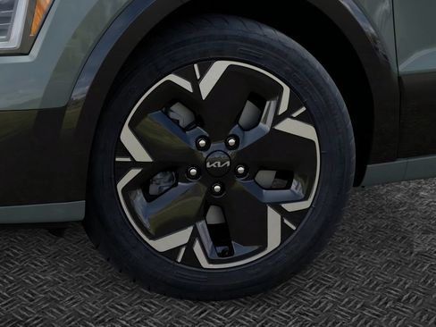 New 2026 Kia Niro Wind FWD image 9