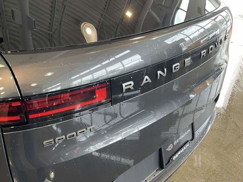 New 2026 Land Rover Range Rover Sport SE AWD/4WD image 8