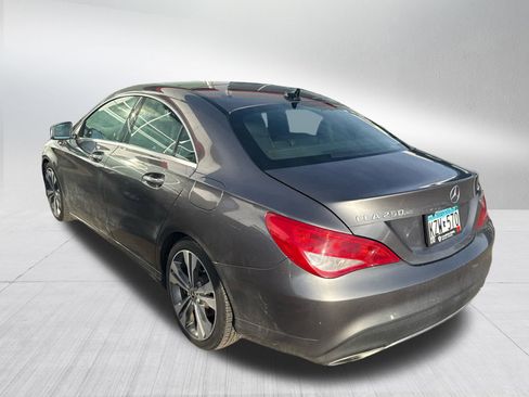 Used 2019 Mercedes-Benz CLA 250 4MATIC image 3
