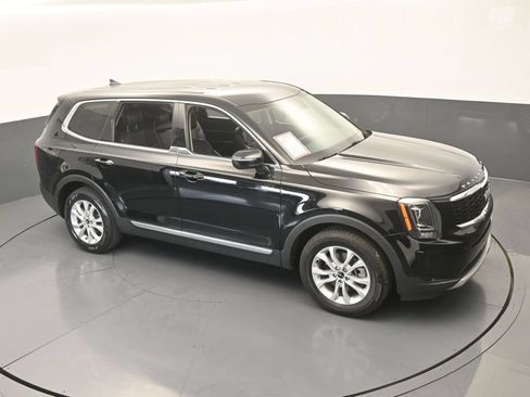 Used 2022 Kia Telluride LX FWD image 56