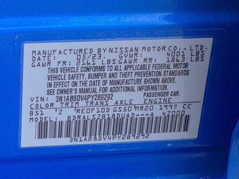 Used 2023 Nissan Sentra SR w/ SR Premium Package FWD image 30