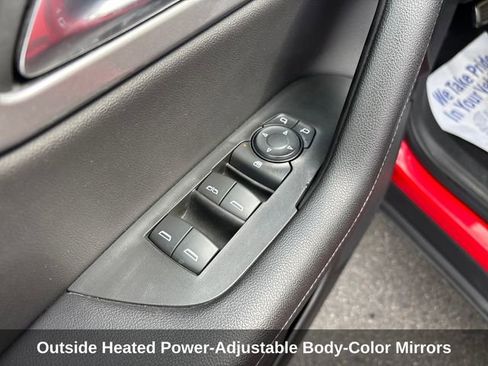 Used 2020 Chevrolet Blazer LT FWD image 13