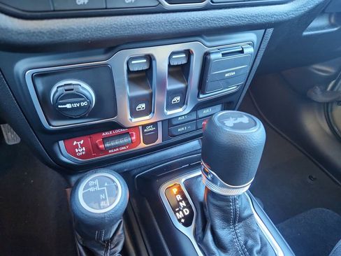 New 2026 Jeep Wrangler Sport AWD/4WD image 14