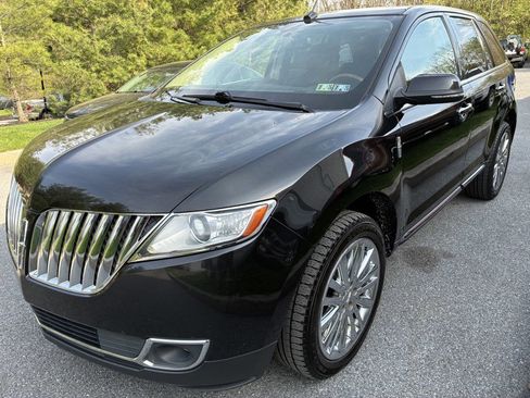 Used 2015 Lincoln MKX AWD w/ Equipment Group 102A image 1