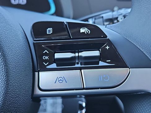 New 2026 Hyundai Elantra SE image 28