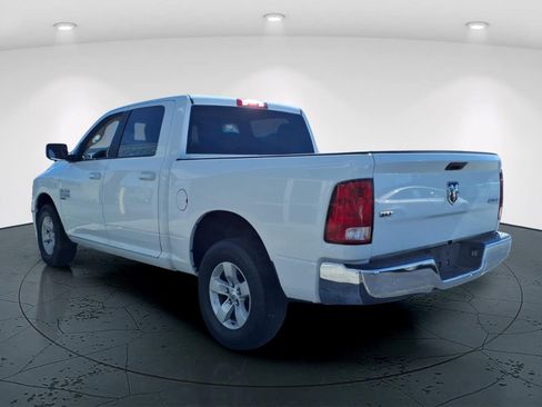 Used 2021 RAM 1500 Classic SLT AWD/4WD image 4