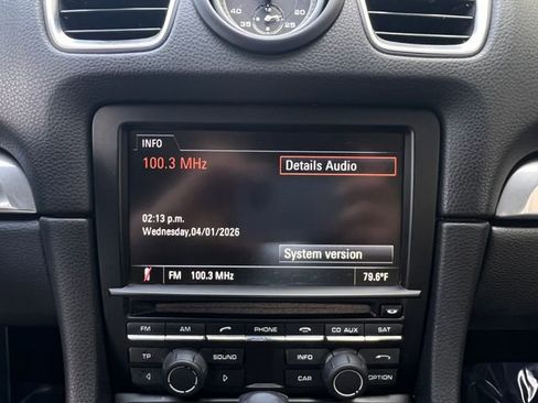 Used 2016 Porsche Cayman image 19